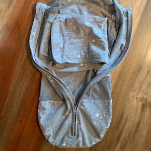 Happiest Baby sleepea five second swaddle